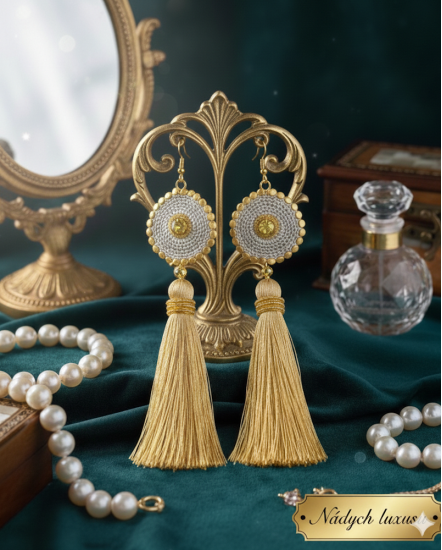 Háčkované dizajnové náušnice "Nádych luxusu"